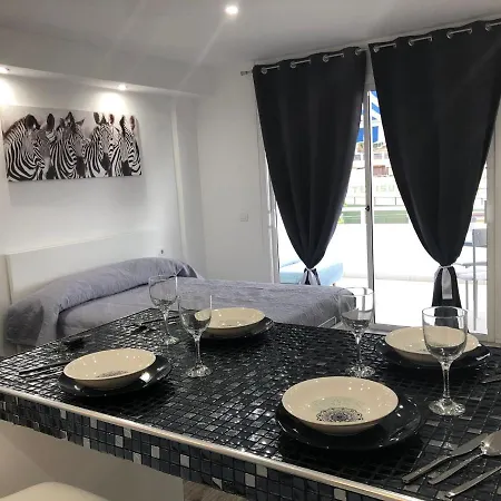 马里布公园公寓式酒店 3* 阿德耶