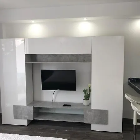 Hotel apartamentowy Malibu Park 3*