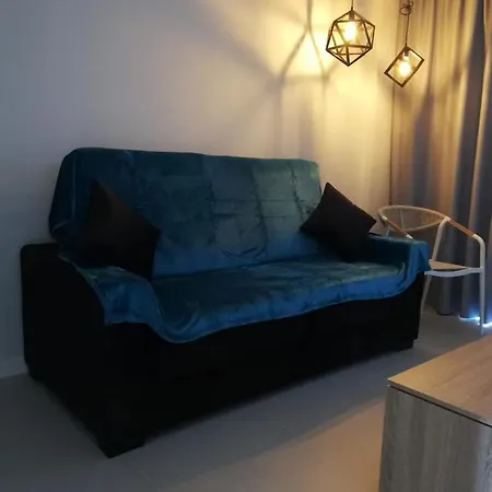 Hotel apartamentowy Malibu Park