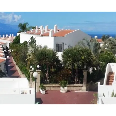 Hotel apartamentowy Malibu Park 3*