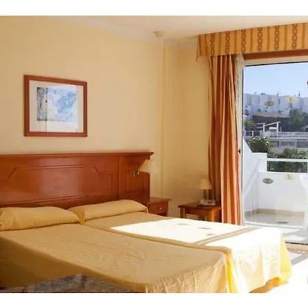 Hotel apartamentowy Malibu Park Costa Adeje (Tenerife)