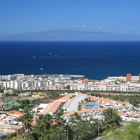 Hotel apartamentowy Malibu Park Costa Adeje (Tenerife)