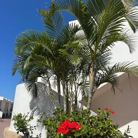 Malibu Park Apart-hotel