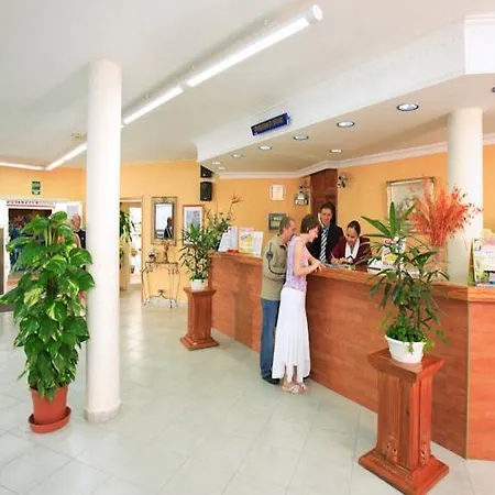 Malibu Park Hotel apartamentowy