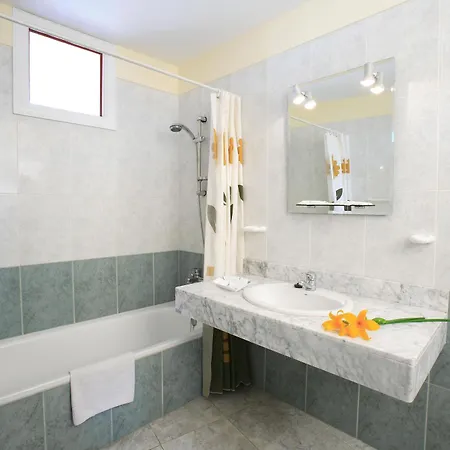 Malibu Park 3* Costa Adeje (Tenerife)